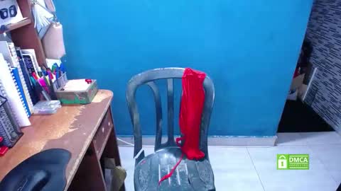 LIZZIE  SEE BELOW IMPORTANT INFORMATION online show from March 11, 3:23 am