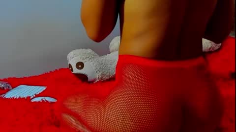 Snapshot of maia_bronce chatting on June 4, 11:55 pm Maia Bronce online show from June 4, 11:55 pm