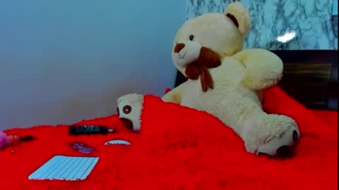 Snapshot of maia_bronce chatting on June 6, 1:11 am Maia Bronce online show from June 6, 1:11 am