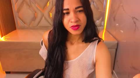 Online 800 to 1400 online show from December 18, 1:06 pm