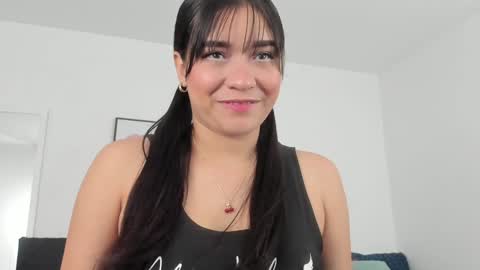 Snapshot of maia_w10 chatting on January 17, 12:31 pm Maia online show from January 17, 12:31 pm