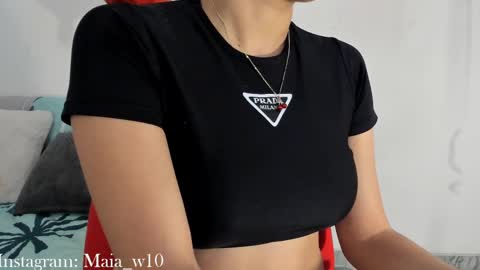 Snapshot of maia_w10 chatting on February 26, 4:03 pm Maia online show from February 26, 4:03 pm