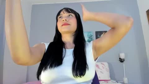 Snapshot of maia_w10 chatting on September 9, 12:05 pm Maia online show from September 9, 12:05 pm