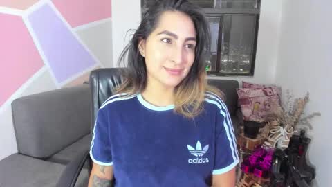   online show from November 6, 12:33 am