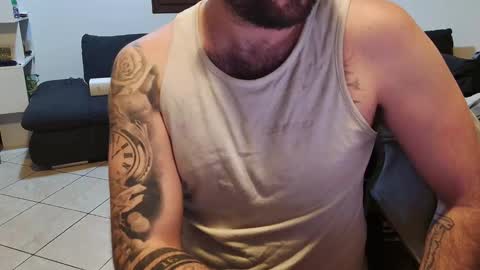 maialinofriuli online show from February 4, 1:11 am