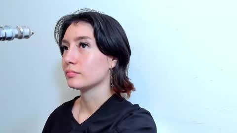 maibys online show from February 7, 3:32 am