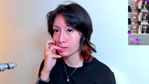 maibys online show from February 12, 4:07 am