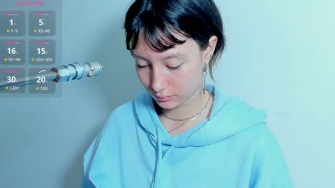 Snapshot of maibys_cute chatting on March 30, 4:13 am maibys online show from March 30, 4:13 am