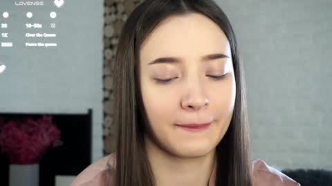 Snapshot of maidabuoy chatting on January 22, 1:31 am Lucy online show from January 22, 1:31 am