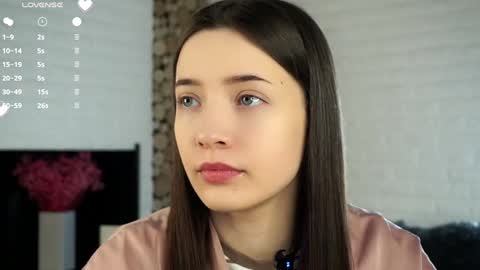 Snapshot of maidabuoy chatting on January 24, 1:13 am Lucy online show from January 24, 1:13 am