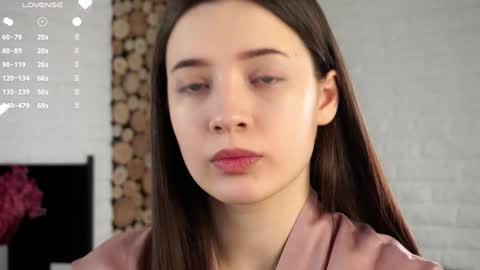 Snapshot of maidabuoy chatting on February 1, 1:12 am Lucy online show from February 1, 1:12 am