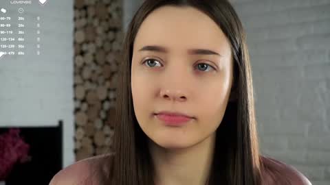 Snapshot of maidabuoy chatting on February 3, 1:41 am Lucy online show from February 3, 1:41 am