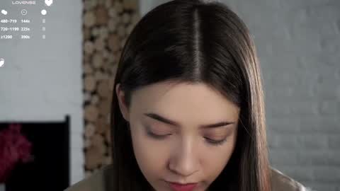 Snapshot of maidabuoy chatting on February 5, 1:37 am Lucy online show from February 5, 1:37 am