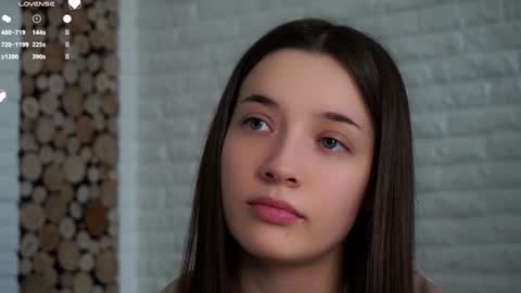 Snapshot of maidabuoy chatting on February 8, 7:26 am Lucy online show from February 8, 7:26 am