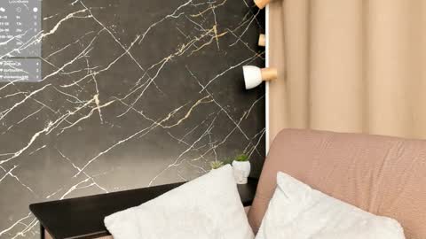 Snapshot of maidabuoy chatting on February 13, 7:42 pm Lucy online show from February 13, 7:42 pm