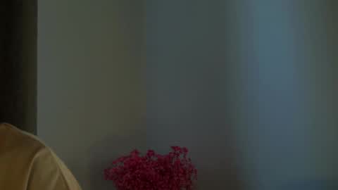 Snapshot of maidabuoy chatting on February 18, 4:26 am Lucy online show from February 18, 4:26 am