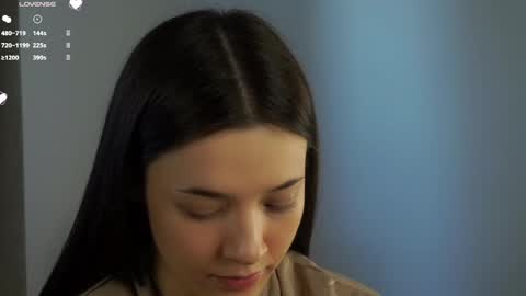 Snapshot of maidabuoy chatting on February 21, 4:07 am Lucy online show from February 21, 4:07 am