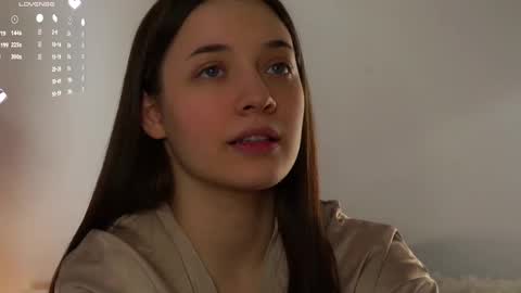 Snapshot of maidabuoy chatting on March 1, 7:19 am Lucy online show from March 1, 7:19 am