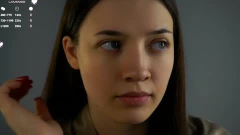 Snapshot of maidabuoy chatting on March 5, 1:42 am Lucy online show from March 5, 1:42 am