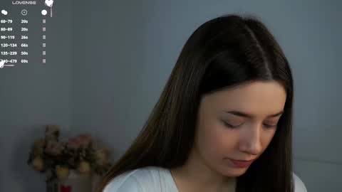 Snapshot of maidabuoy chatting on March 10, 1:23 am Lucy online show from March 10, 1:23 am