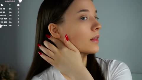 Snapshot of maidabuoy chatting on March 11, 1:05 am Lucy online show from March 11, 1:05 am