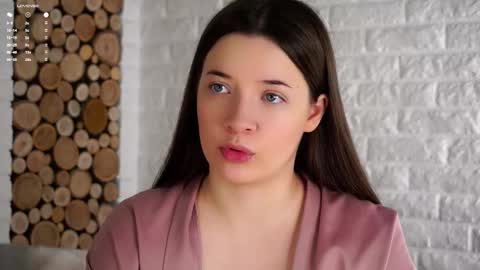 Snapshot of maidabuoy chatting on September 25, 2:26 am Lucy online show from September 25, 2:26 am