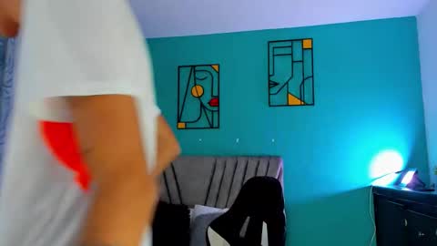 Maikol online show from February 28, 1:23 pm