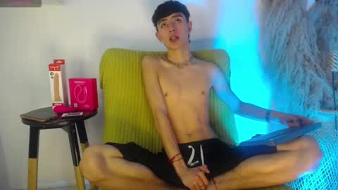 Snapshot of maiky_cooper chatting on September 9, 7:46 pm Maiky Cooper online show from September 9, 7:46 pm