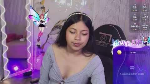 Snapshot of maile_tay chatting on March 24, 3:00 am Maile online show from March 24, 3:00 am