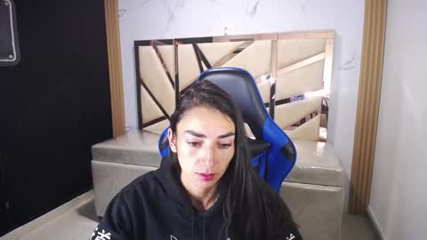 Maily online show from December 17, 2:50 am