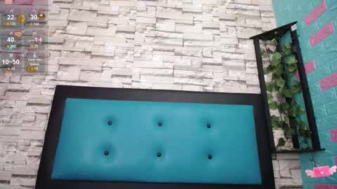  MAILY CAN  online show from October 9, 1:42 pm