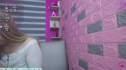  MAILY CAN  online show from April 6, 7:37 pm