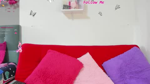 mailyn bakerrr  online show from March 1, 8:00 pm