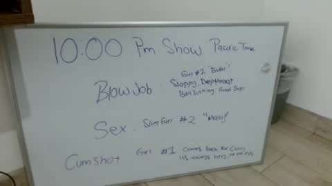Snapshot of mainlypov chatting on June 24, 2:10 am mainlypov online show from June 24, 2:10 am
