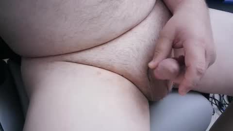 Snapshot of mainttech chatting on March 18, 4:43 pm Gilly online show from March 18, 4:43 pm