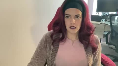 Maira online show from February 12, 5:08 pm