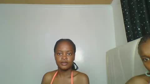 Snapshot of maira_luv1 chatting on February 21, 9:16 pm maira luv1 online show from February 21, 9:16 pm