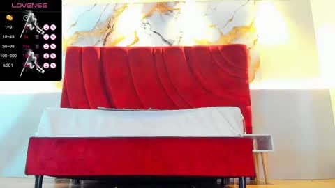 MAISE online show from October 8, 1:53 pm