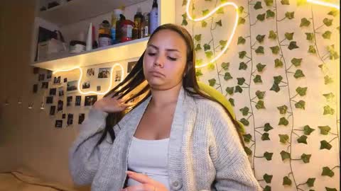 Luna online show from February 20, 4:07 pm