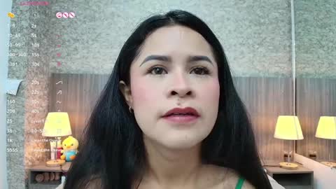 Snapshot of maite_jhon chatting on April 11, 11:25 am online show from April 11, 11:25 am