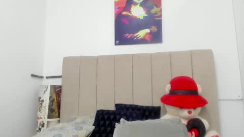 maite_milky18 online show from October 30, 12:34 am