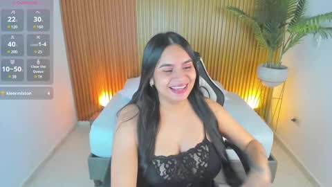 maite saens online show from February 8, 2:58 am