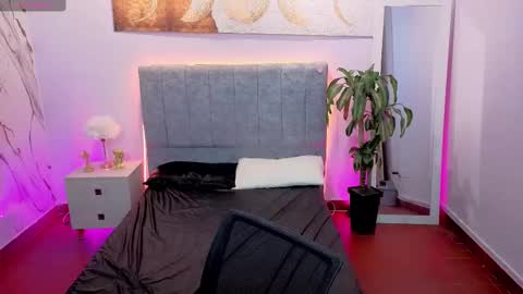 Snapshot of maite_stone1 chatting on March 14, 4:07 am MAITE STONE1 online show from March 14, 4:07 am