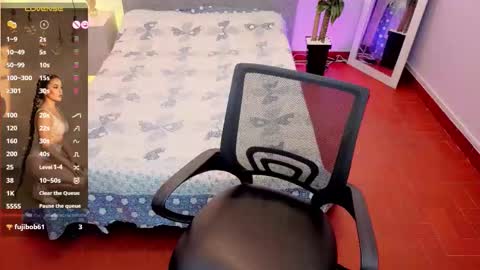 Snapshot of maite_stone1 chatting on March 27, 8:26 am MAITE STONE1 online show from March 27, 8:26 am