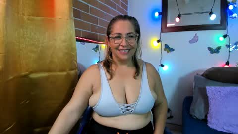 maja_hills online show from February 22, 9:26 pm