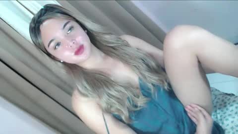 Snapshot of majesticcock_kyla chatting on May 22, 6:46 pm majesticcock_kyla online show from May 22, 6:46 pm