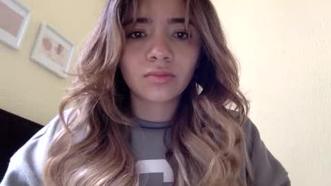 majo_gomezz online show from June 7, 2:32 pm