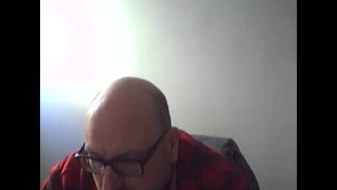 Snapshot of majorgunit chatting on January 15, 7:12 pm Chris online show from January 15, 7:12 pm