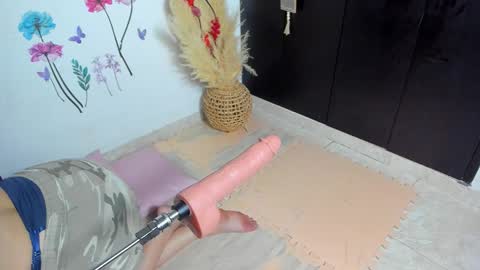 majosworld_21 online show from September 14, 6:51 pm