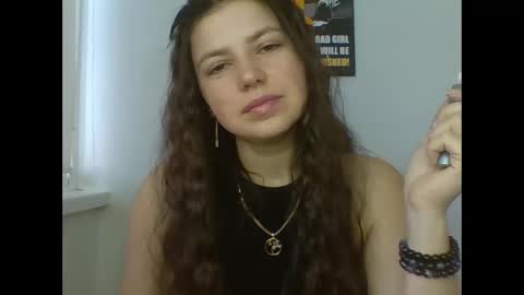 make_mesmile online show from March 5, 7:04 am